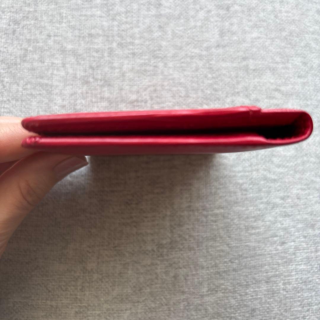 ルイ・ヴィトン　名刺入れ　エピ　赤