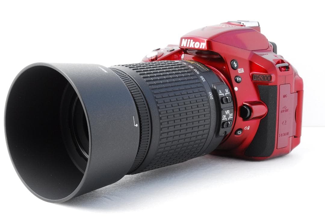 ❣️新品級 ショット数少❣️ Nikon D5300 レッド ダブルズームキット