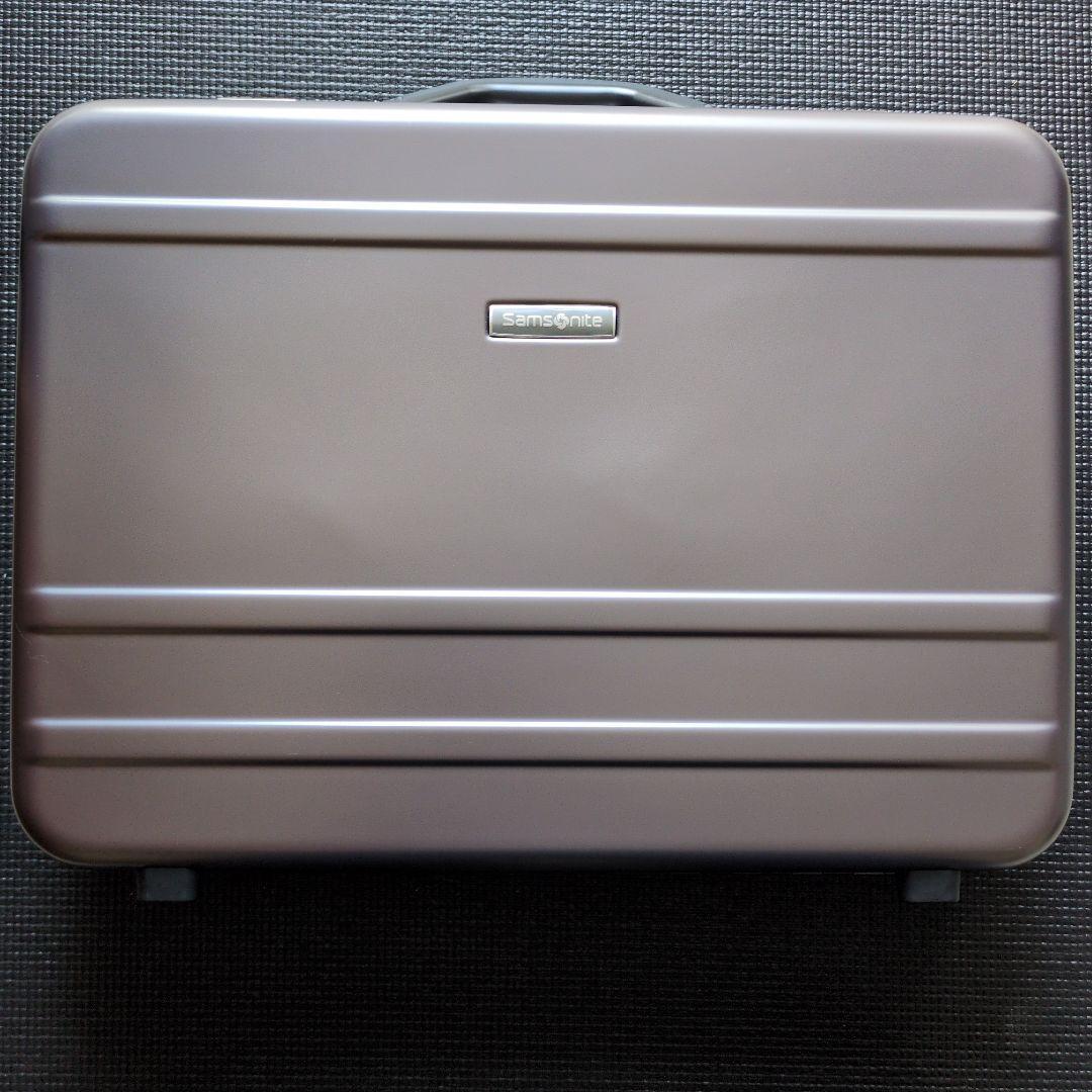 ゲ*ン様 Samsonite【サムソナイト】ポリカーボネートアタッシュケース