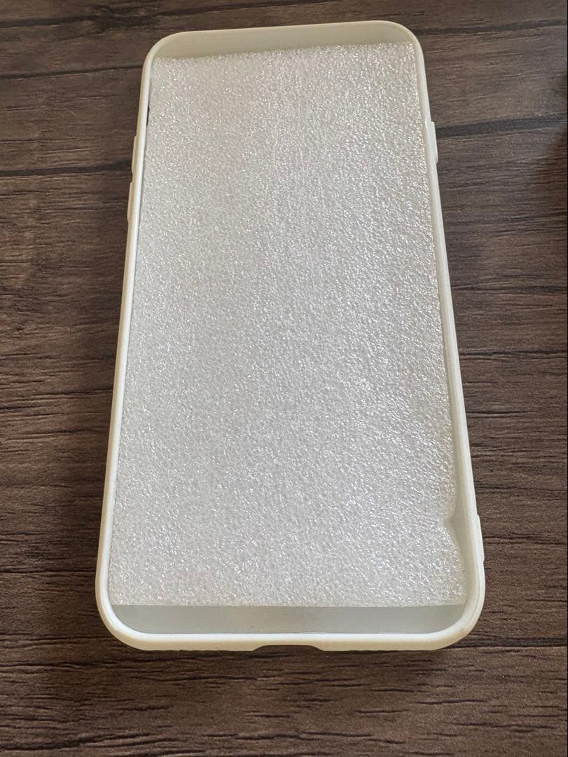 iphone8 本体　64GB バッテリー100% SIMフリー 動作確認済み