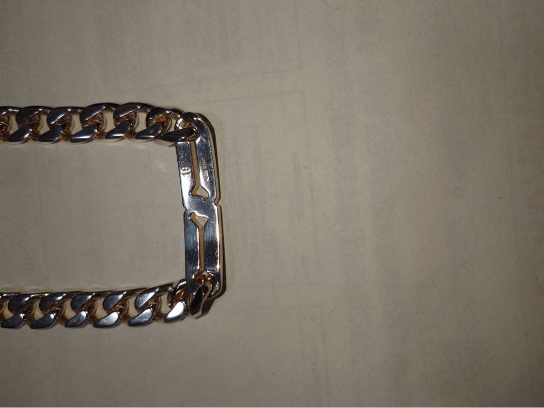 GUCCI シルバーブレスレット