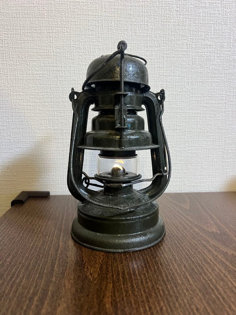 ライト・ランタン FEUERHAND 176lu