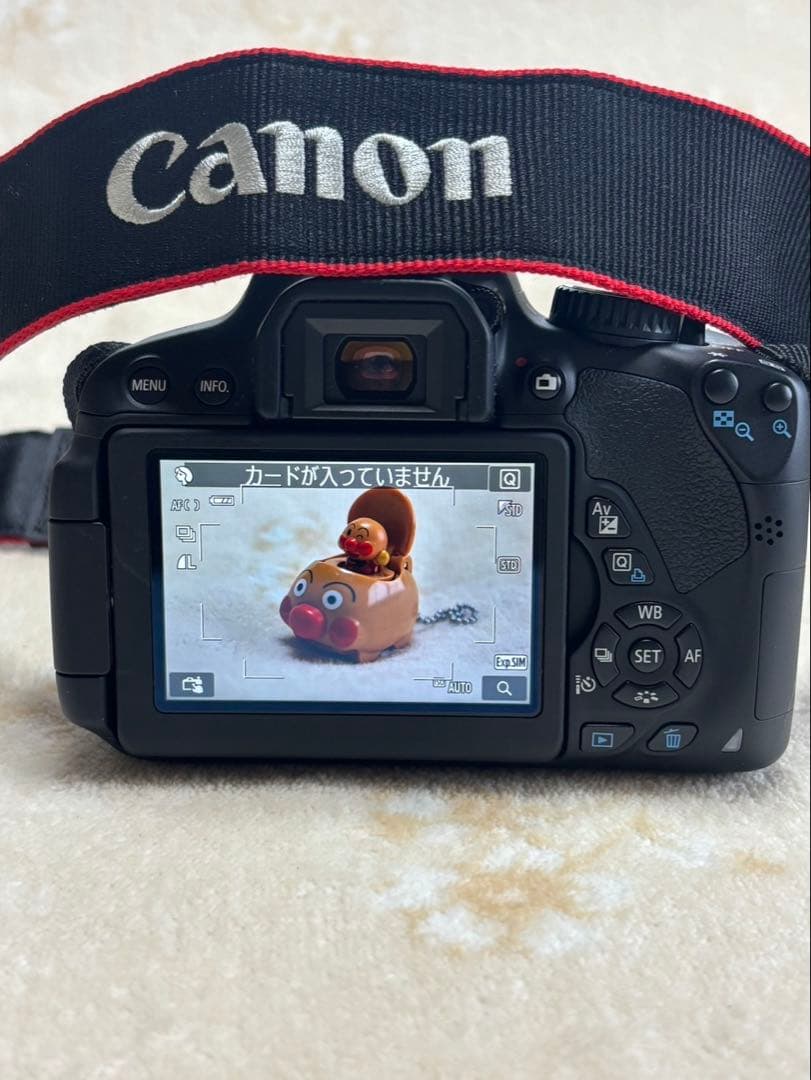 ★大変人気のCanon EOS Kiss X6i Wダブルレンズセット