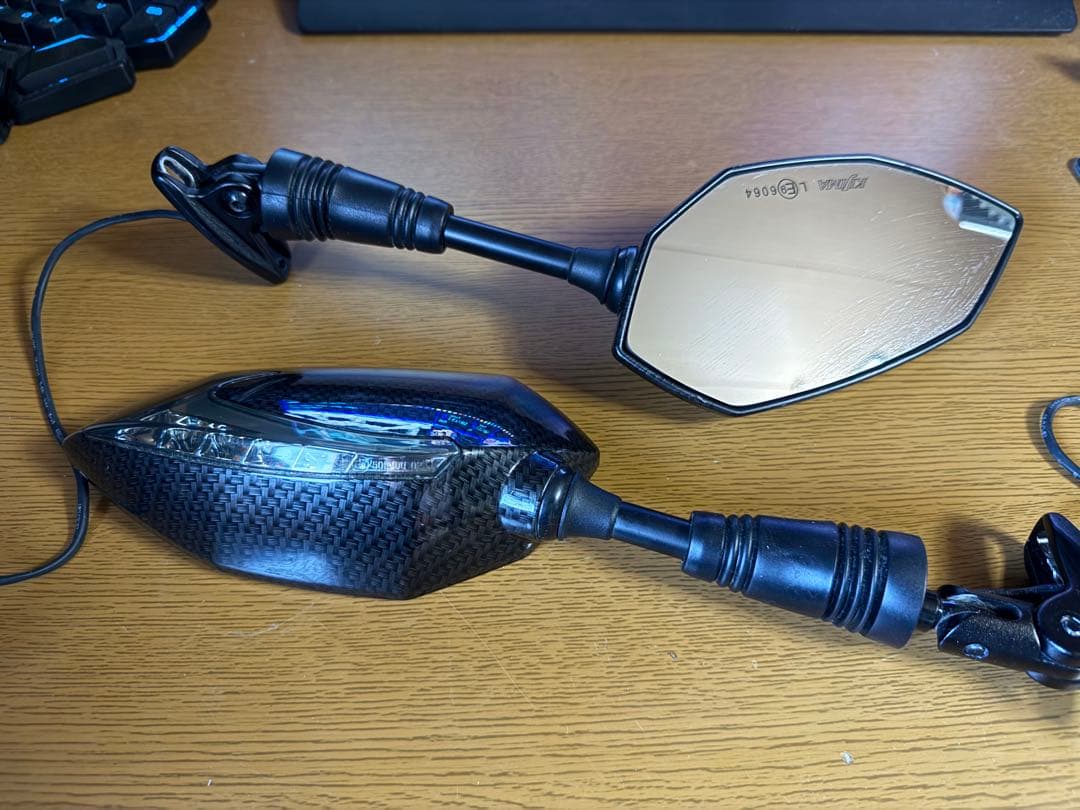 t*g様 キジマ バイクミラー TECH06 LEDウィンカー付き シーケンシャ