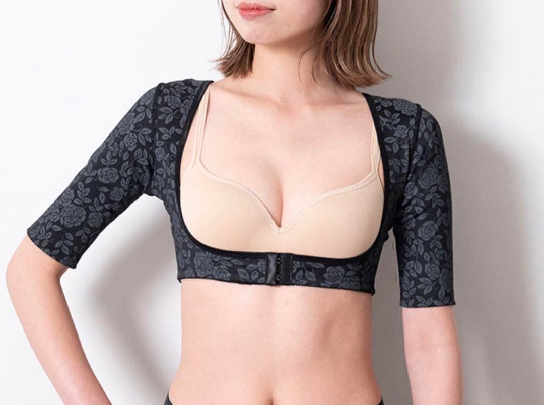 フェレナ　肩甲骨インナー Lサイズ　新品未使用