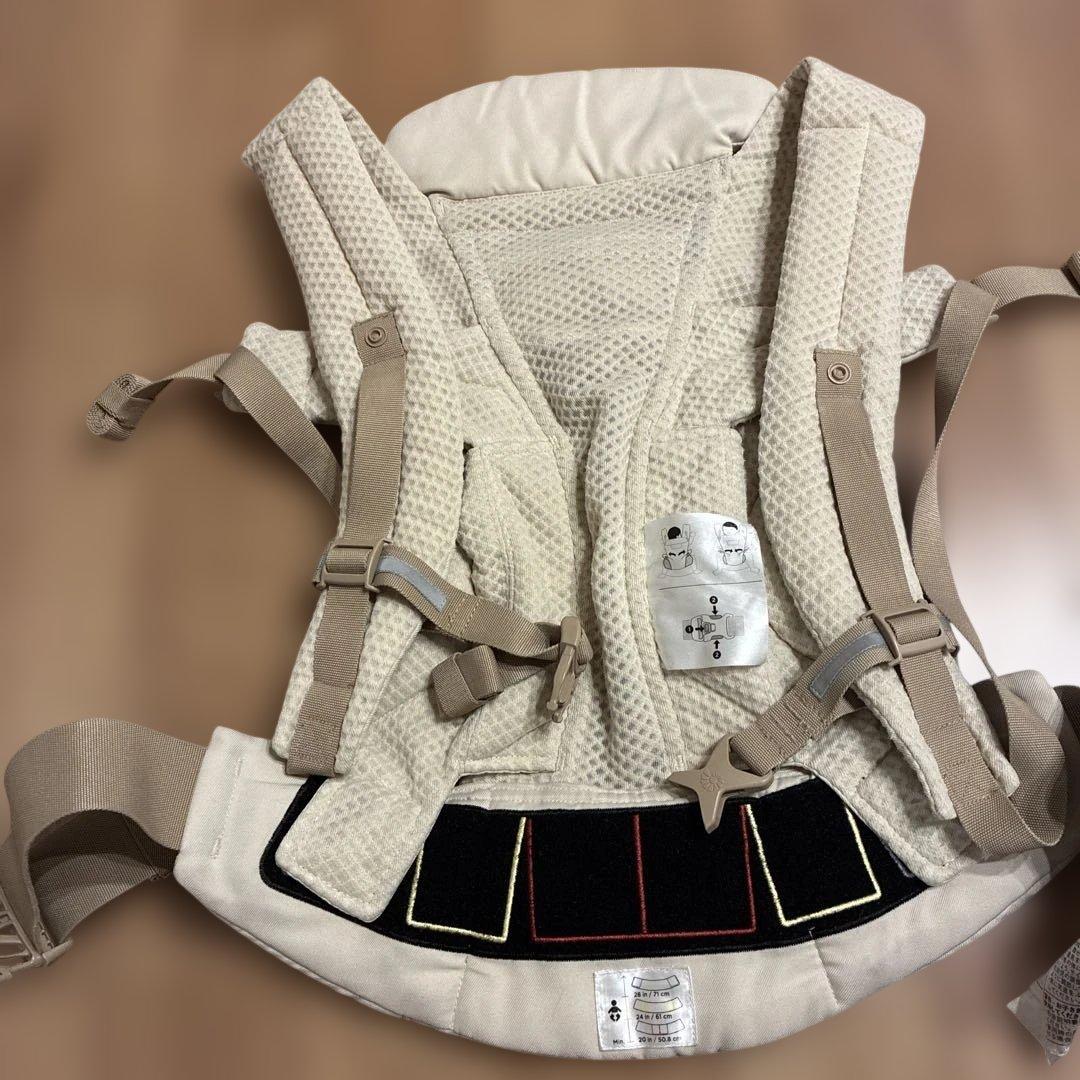 人気！エルゴの抱っこひもオムニブリーズ　ナチュラルベージュ