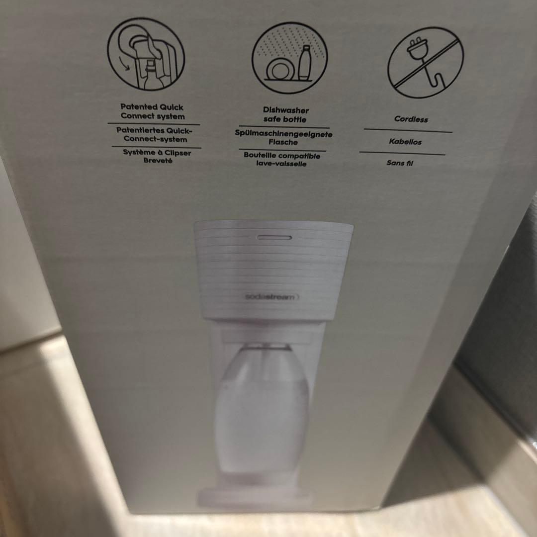 【新品・未使用品】⭐︎sodastream GAIA 炭酸水メーカー