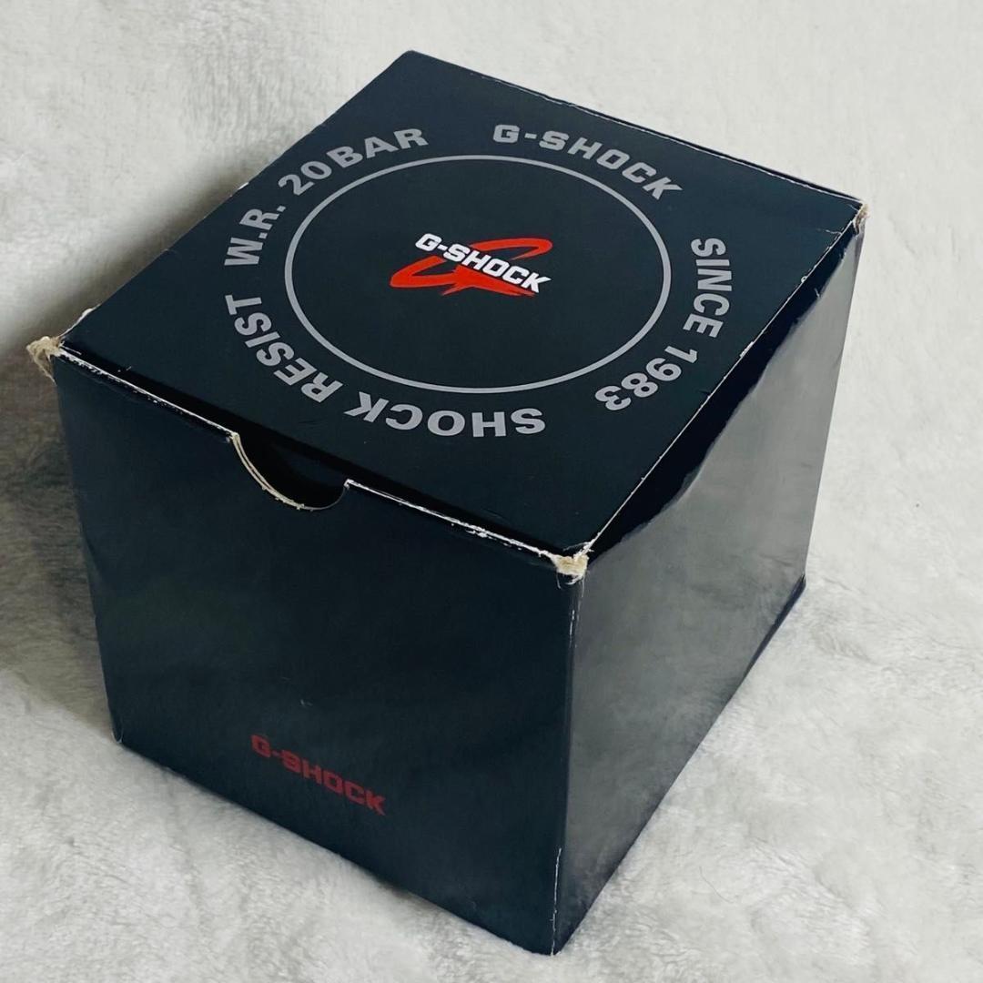 【美品】CASIO GA-110NM-9AJF メタリックイエロー