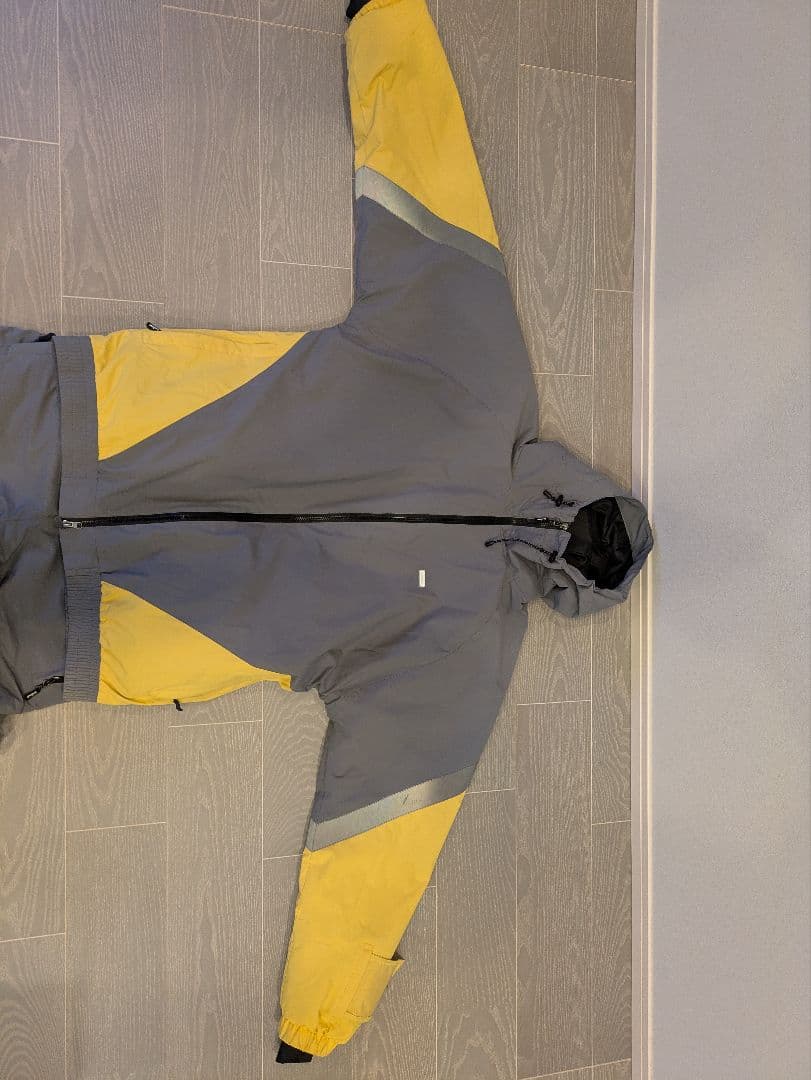 スノーボードウェア 上下セット Lサイズ 耐水圧20,000mm