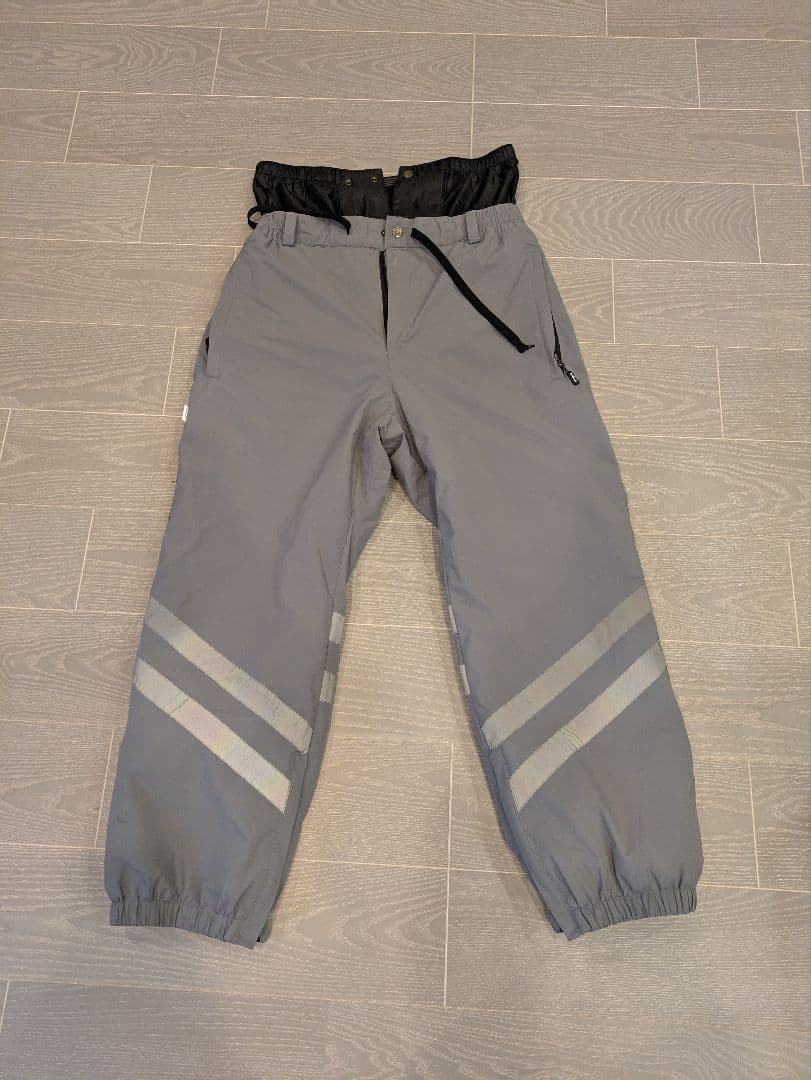 スノーボードウェア 上下セット Lサイズ 耐水圧20,000mm