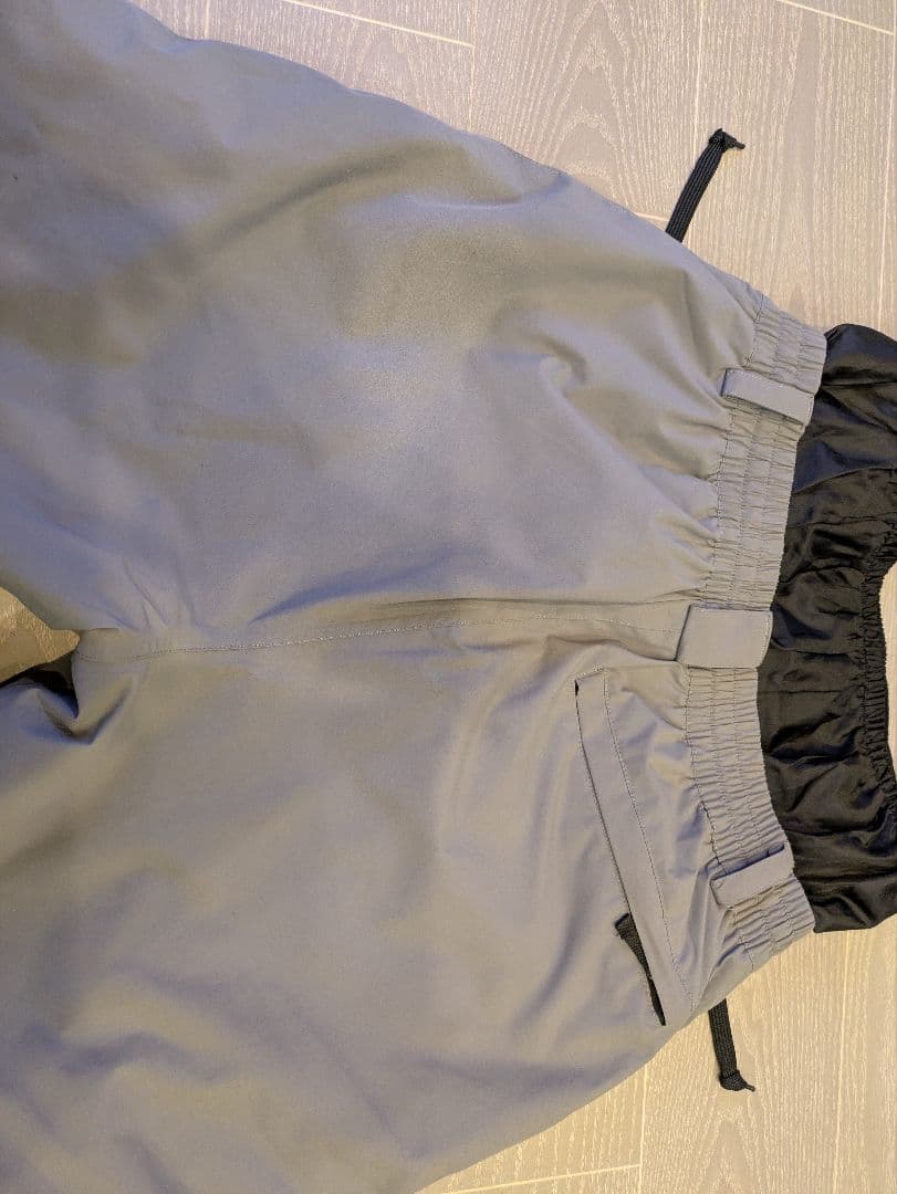 スノーボードウェア 上下セット Lサイズ 耐水圧20,000mm