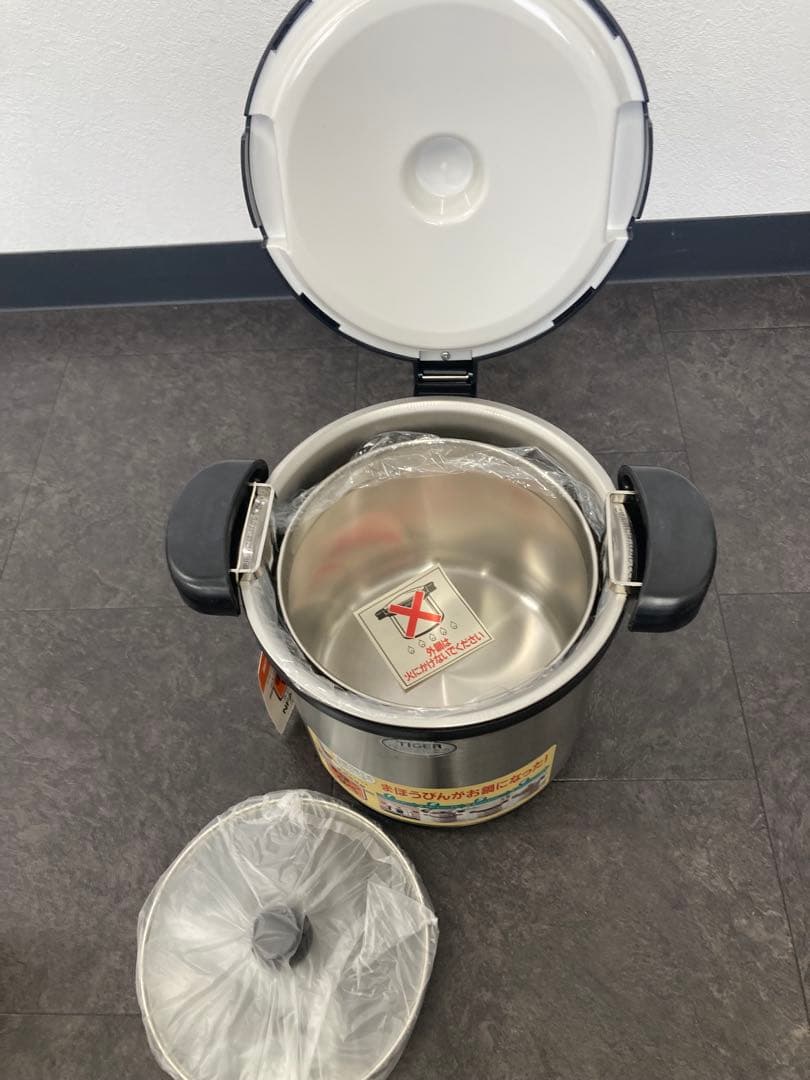 未使用！タイガー保温調理鍋　まほうなべ　NFA-A450 4.5L