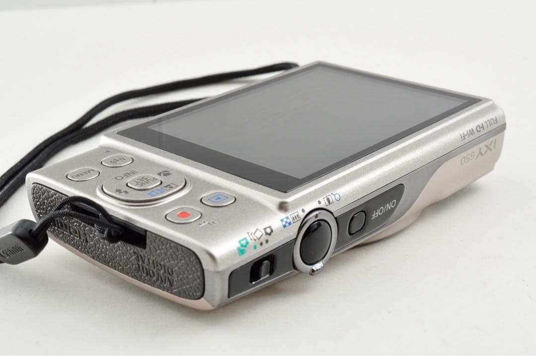 美品　Canon IXY 650 キャノン デジタルカメラ デジカメ