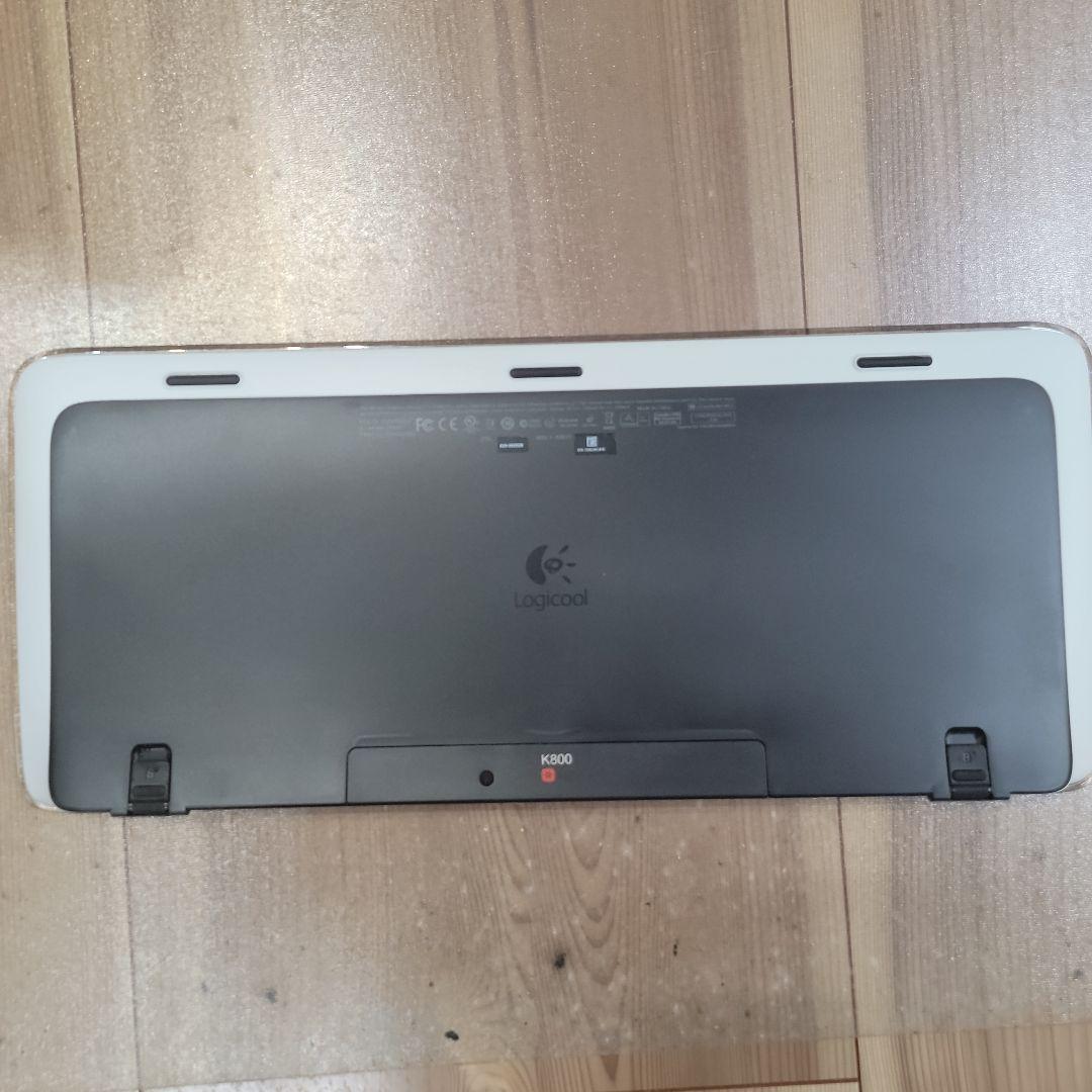 これは軽快ショートストロークでペチペチ入力！稀少単３充電池式logi K800