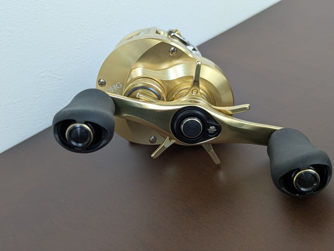 【未使用品】SHIMANO CALCUTTA CONQUEST 100HG