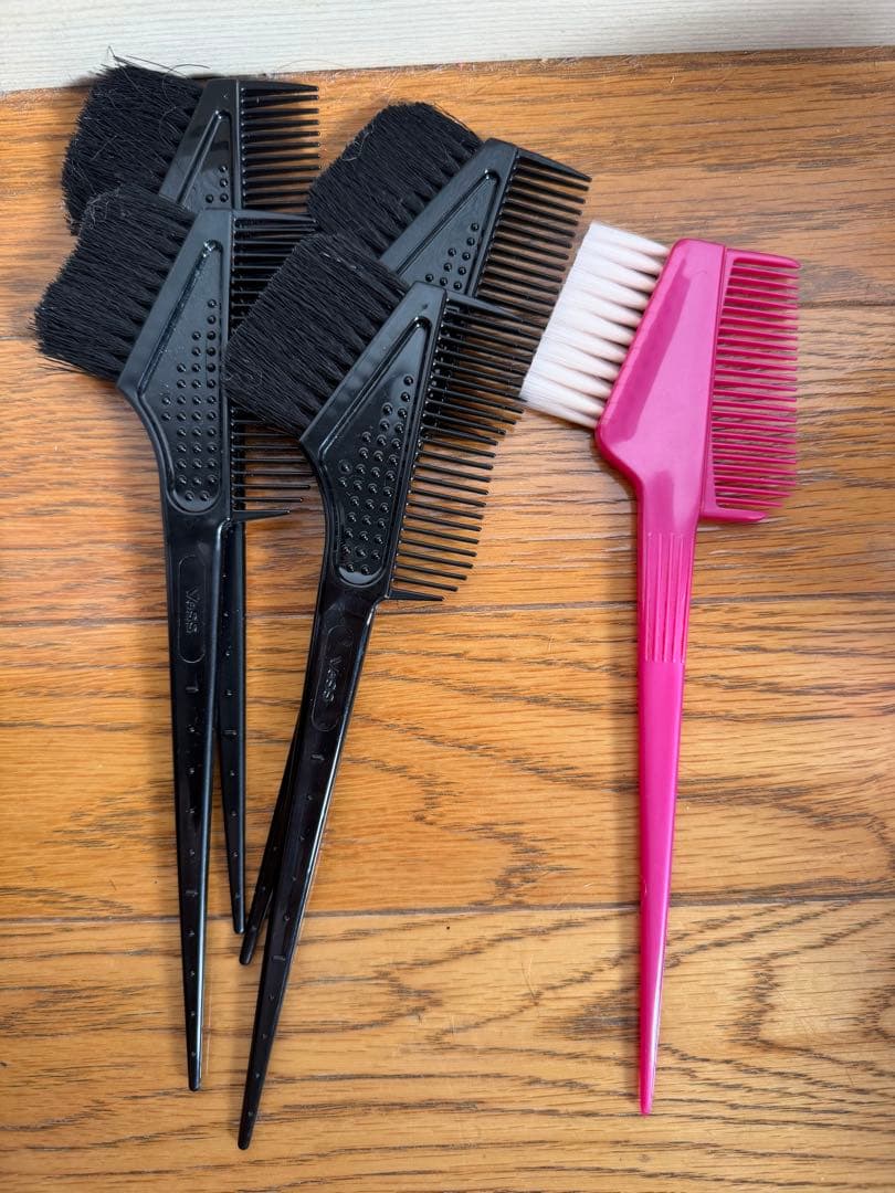 ブリーチ　カラー剤　3%オキシ　カラーバター　パーマ剤　その他美容室用品