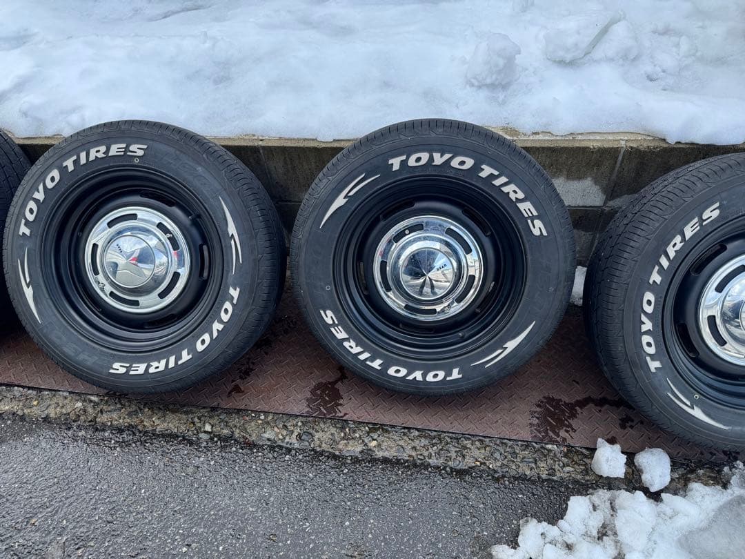 とーる タイヤセット