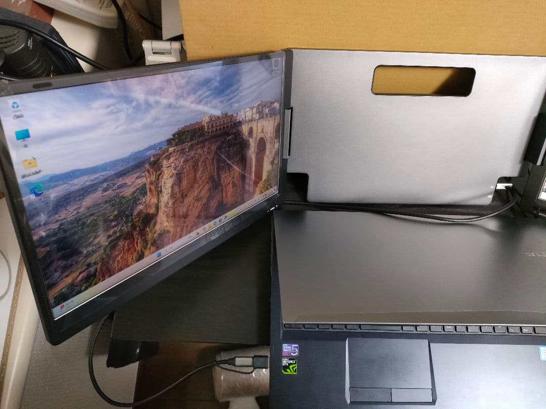 ROADOM 14インチ デュアルポータブルモニター