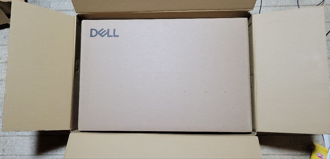 DELL　SE2425HG 23.8インチ PCモニター　2025年モデル
