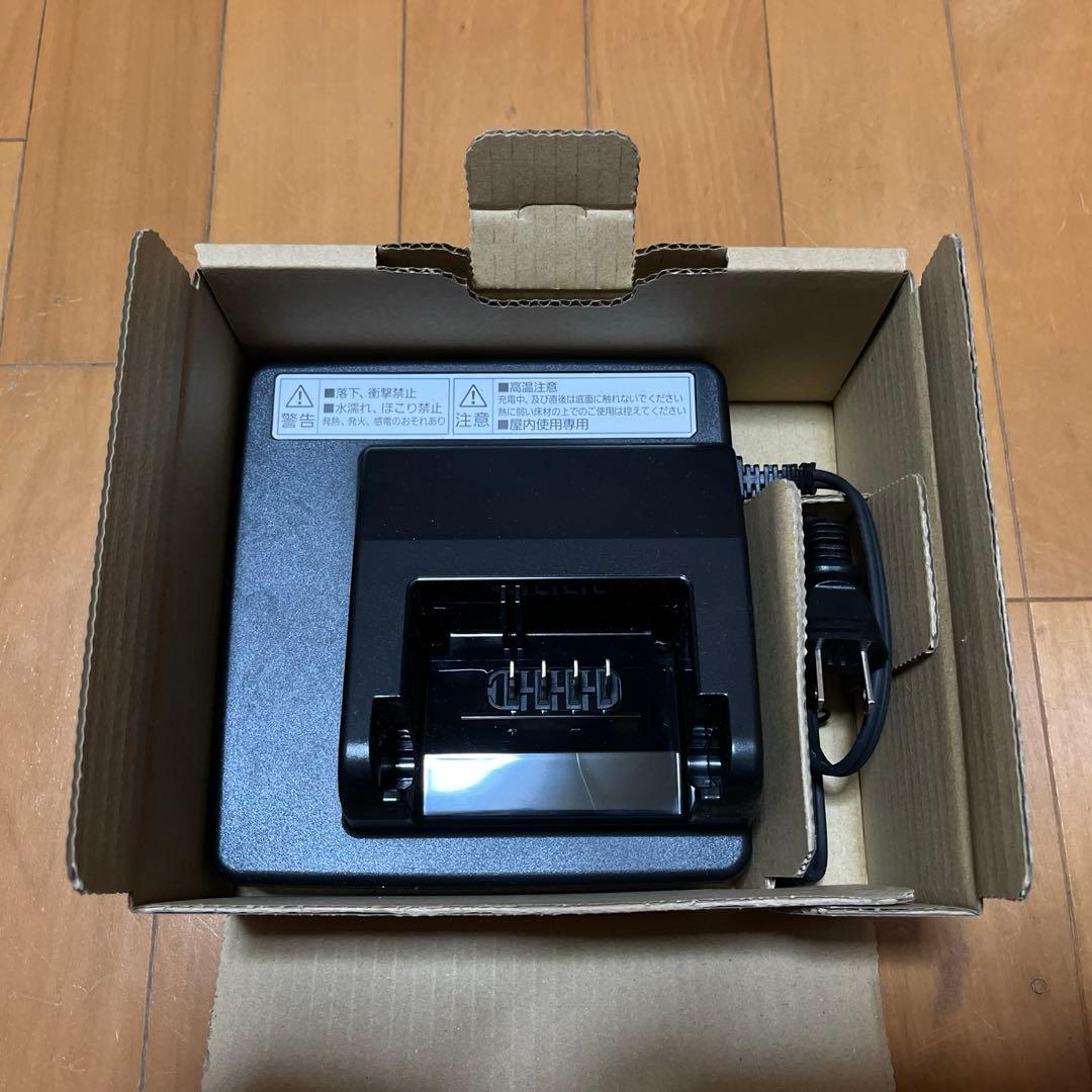 【新品・未使用】Panasonic NKJ075Z 電動自転車用 充電器