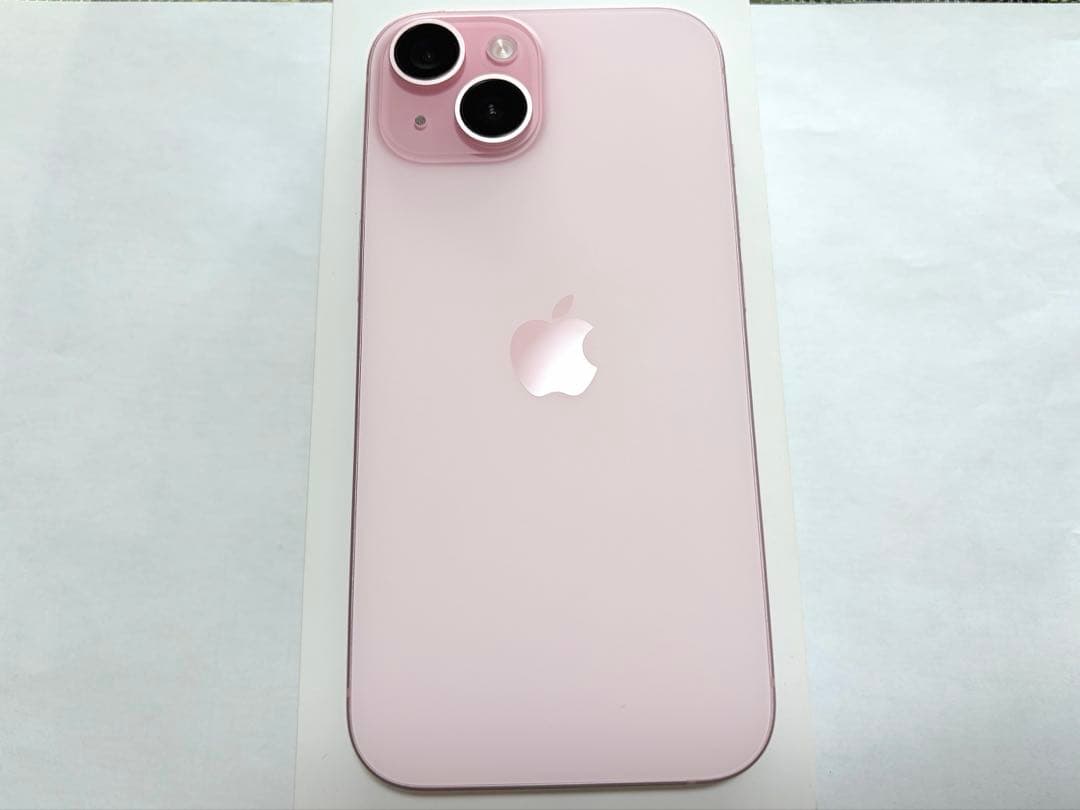 週末値下【美品】84% iPhone15 256GB ピンク　本体　SIMフリー