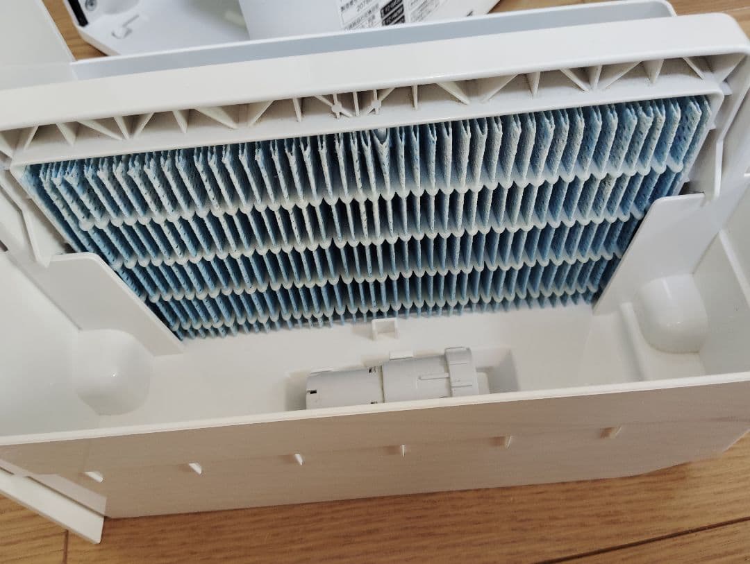 極美品✨️シャープ 加湿空気清浄機 KI-NS40-W 新品フィルター✨️21年