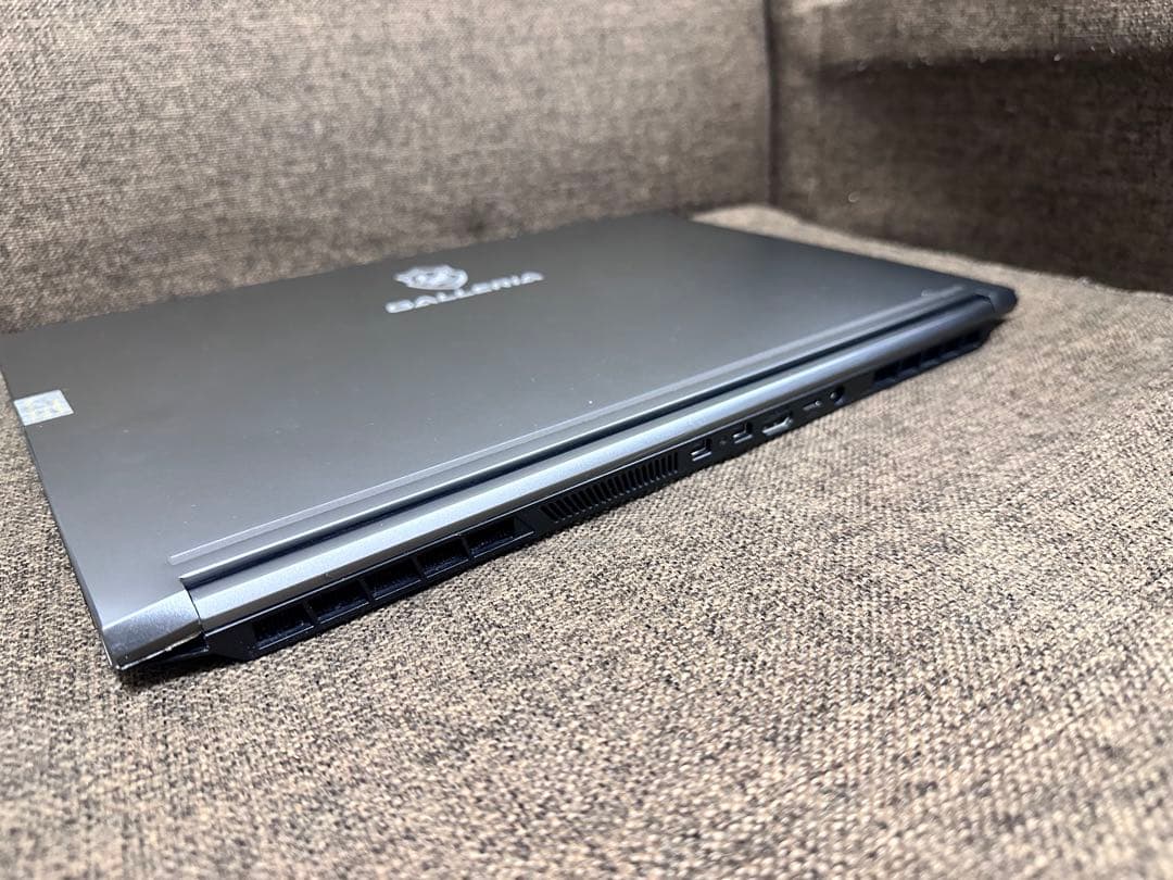 ゲーミングノート　Galleria GTX 1650Ti 120Hz