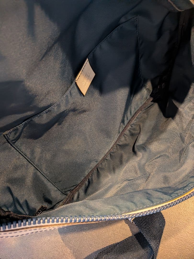 GUCCI ボディバッグ ネイビー