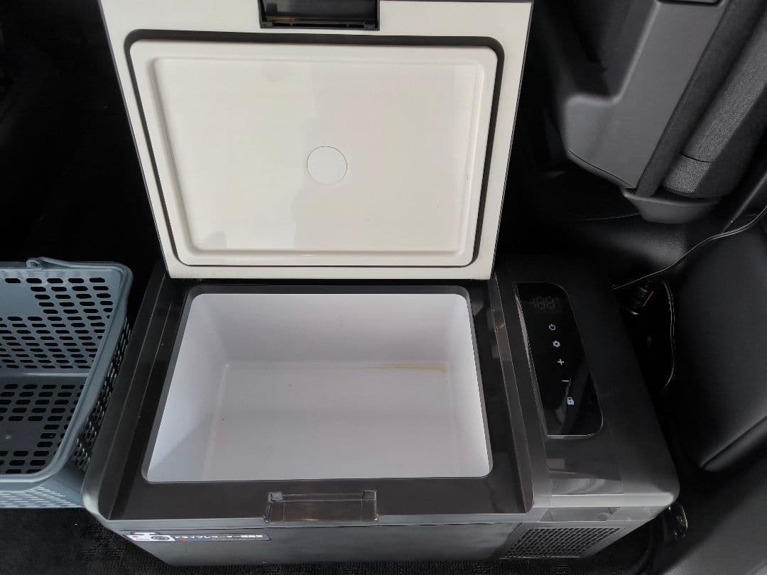 車載冷蔵庫 ポータブル冷凍庫 ブラック　15L