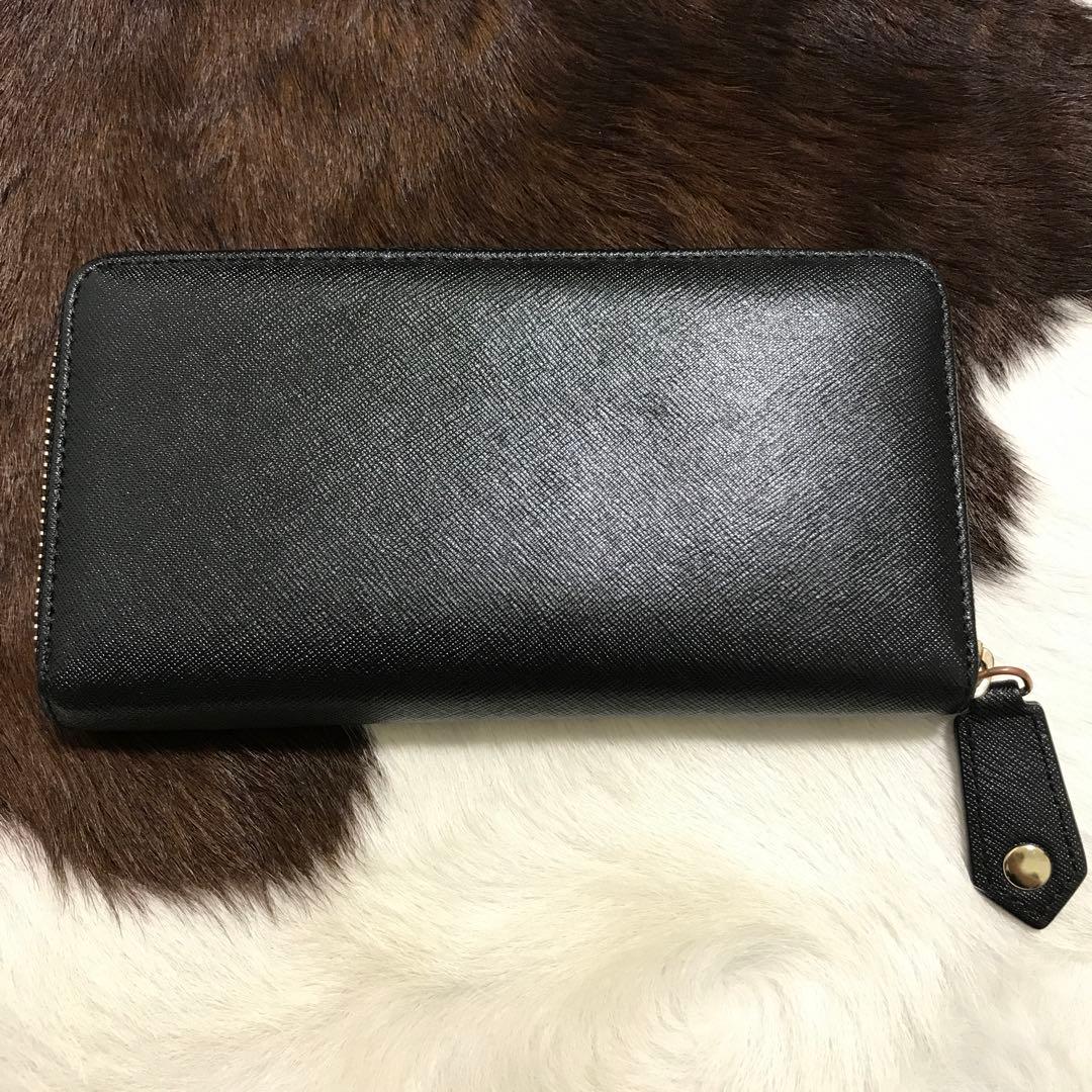 ブランド古着！Vivienne Westwood 本革 ロングジップウォレット