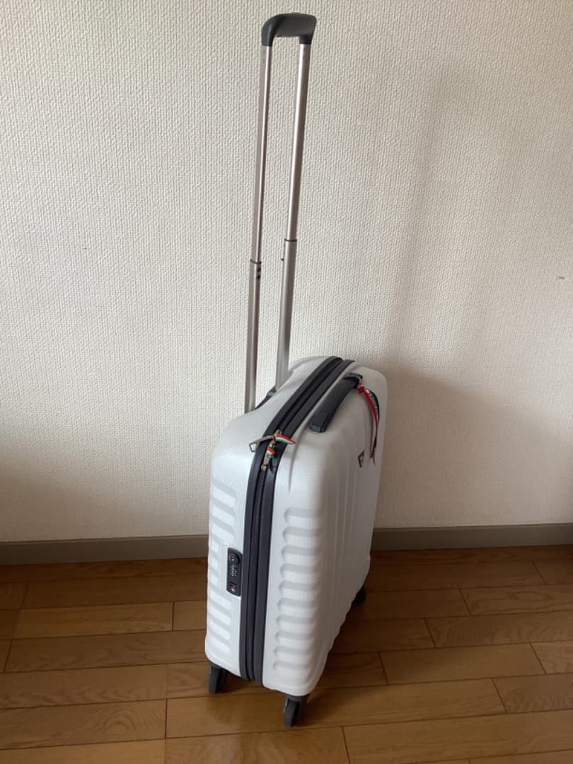 RONCATOイタリア製スーツケース軽量
