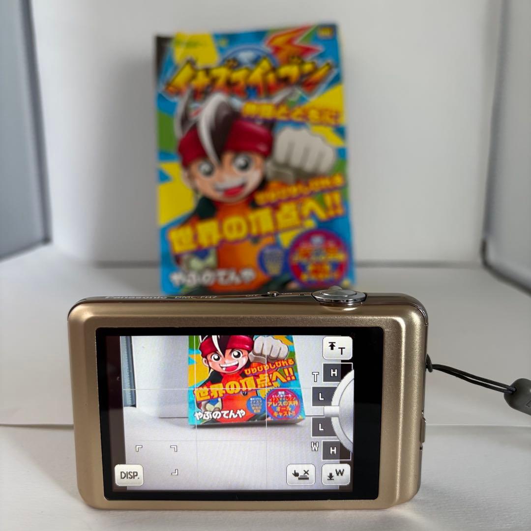 Panasonic LUMIX DMC-FH7 コンデジ　デジタルカメラ