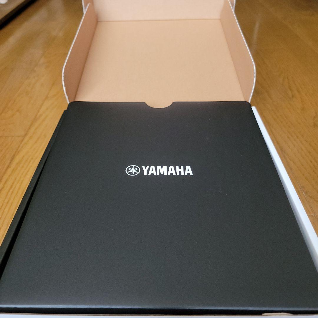 ヘッドホン YAMAHA HPH MT8