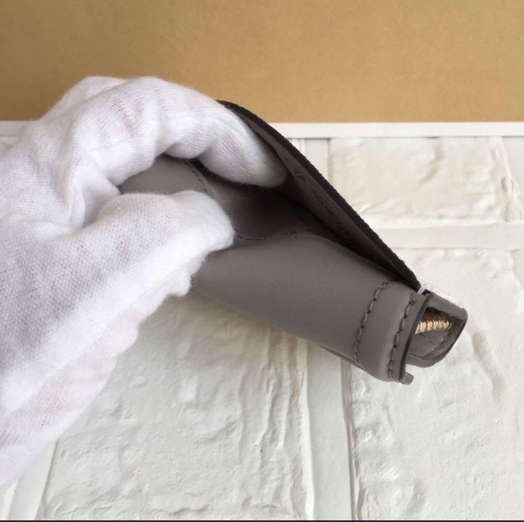 新品 マイケルコース MICHEAL KORS グレー キーケース