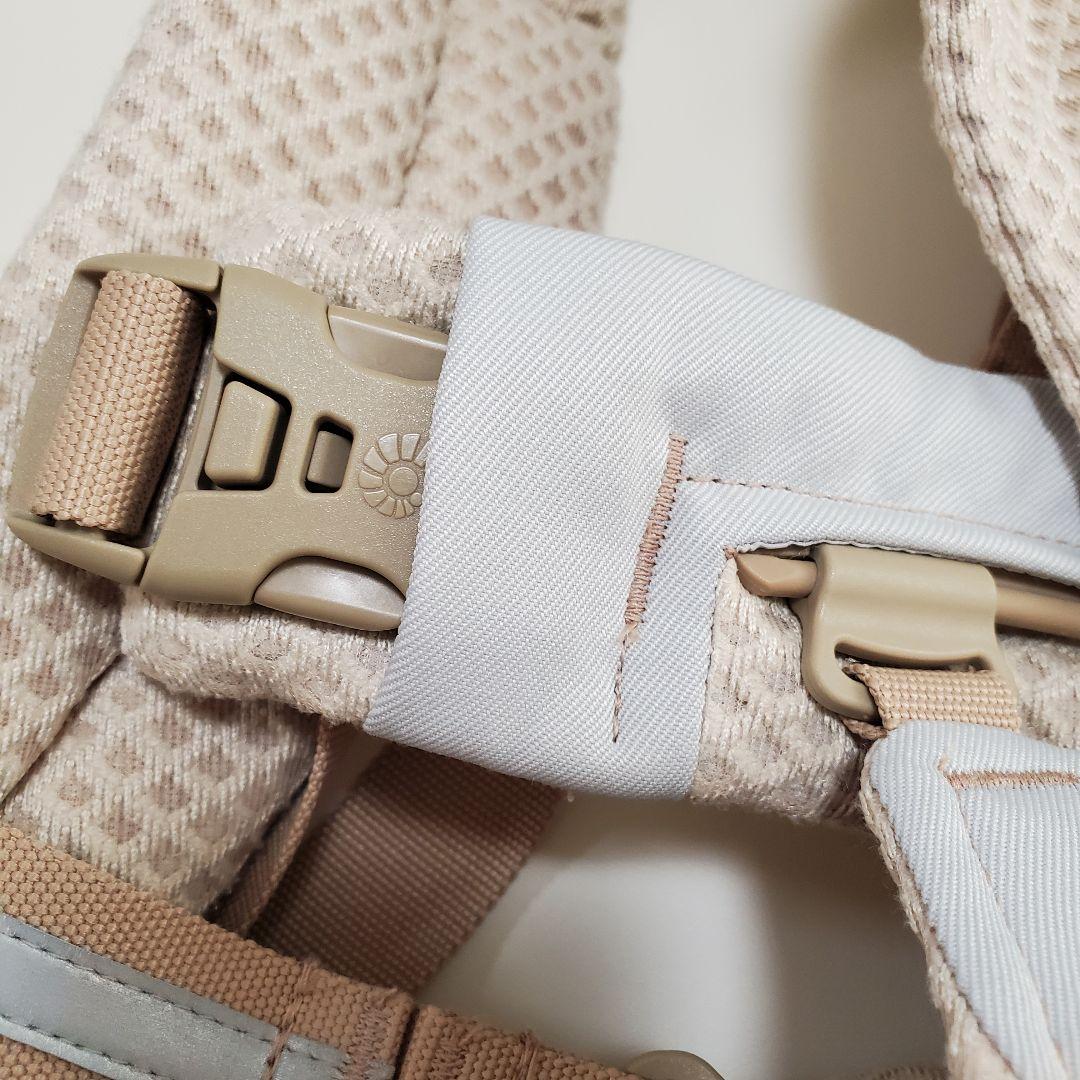 ②ergobaby エルゴベビー オムニブリーズ サンドベージュ 抱っこ紐