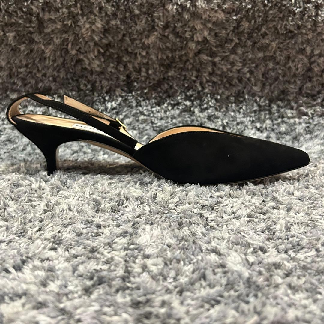 【未使用美品】ネブローニ　アンクルストラップパンプス ブラック　37