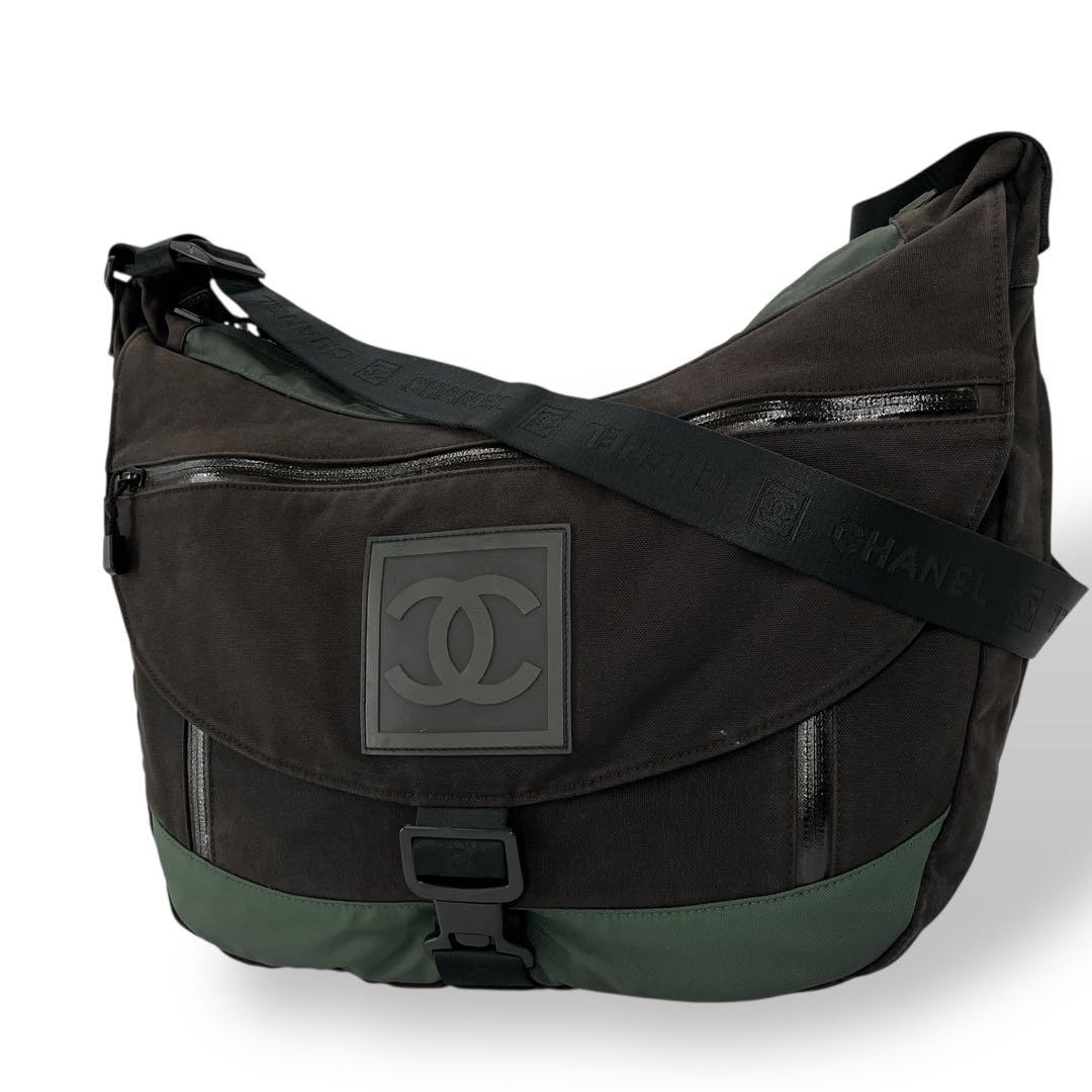 シャネル　スポーツライン　メッセンジャーバッグ　ココマーク　黒　y2k 00s
