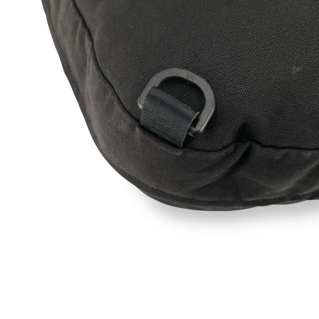 シャネル　スポーツライン　メッセンジャーバッグ　ココマーク　黒　y2k 00s