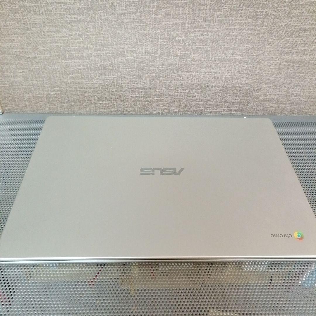 ASUS Chromebook c523na 15.6 インチ　純正充電器