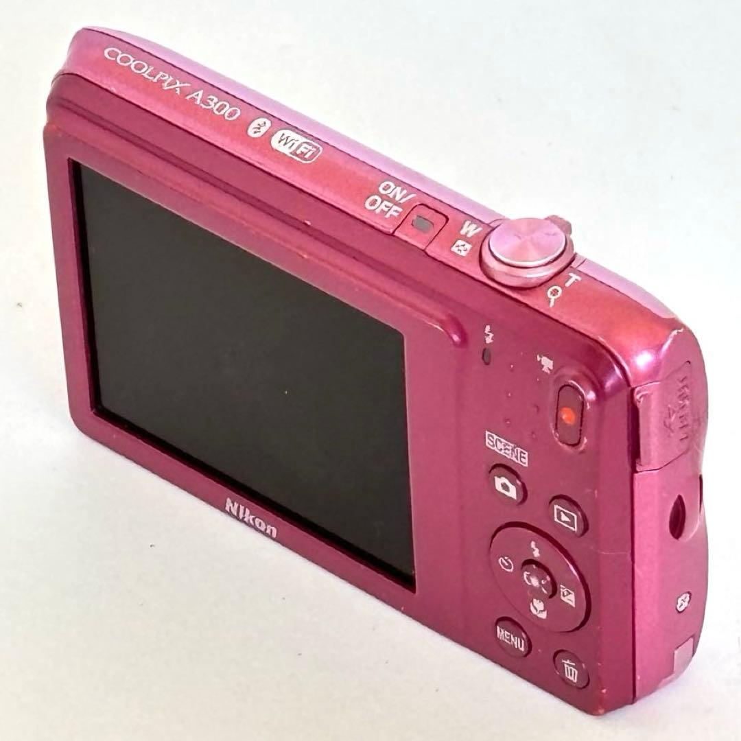 Nikon coolpix A300 ニコン　デジカメ　SDカード付【2GB】