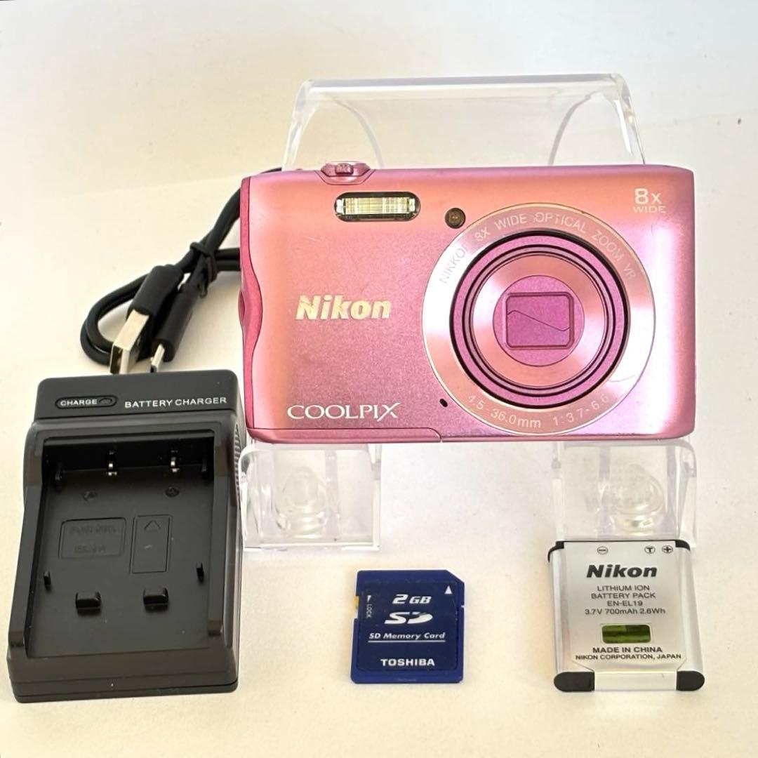 Nikon coolpix A300 ニコン　デジカメ　SDカード付【2GB】