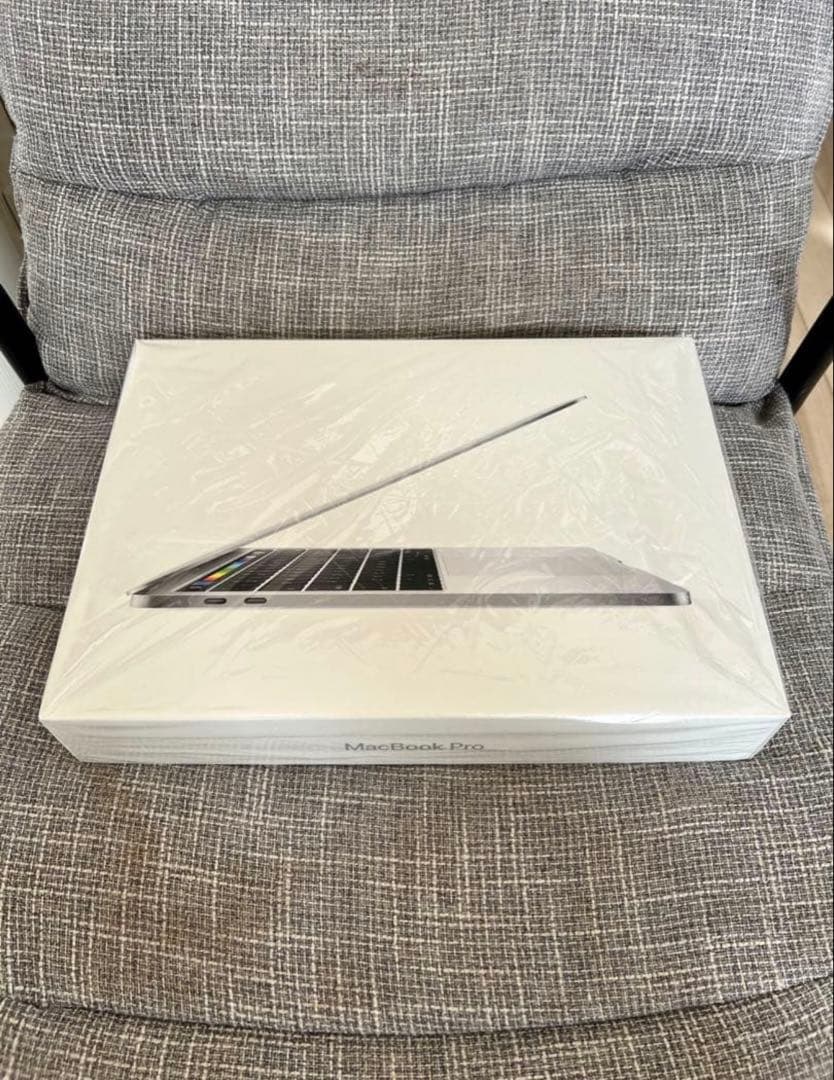 未開封 MacBook Pro i5 16GB-512GB SSD ジャンク