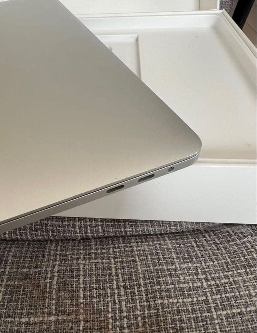 未開封 MacBook Pro i5 16GB-512GB SSD ジャンク