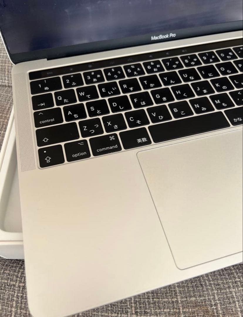 未開封 MacBook Pro i5 16GB-512GB SSD ジャンク