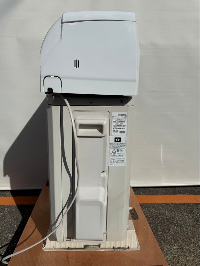 大阪府限定　アイリスオーヤマ　IHF-2505G 8〜10畳　エアコン　取付込み