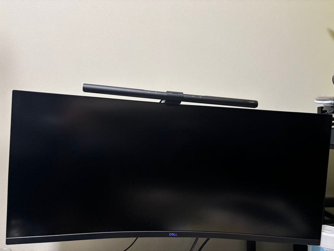 ま*ん様 Dell ウルトラワイドモニター　モニターライト、エルゴトロンアームセ