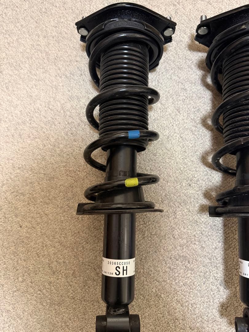 GR86 RZ D型　純正サスペンション
