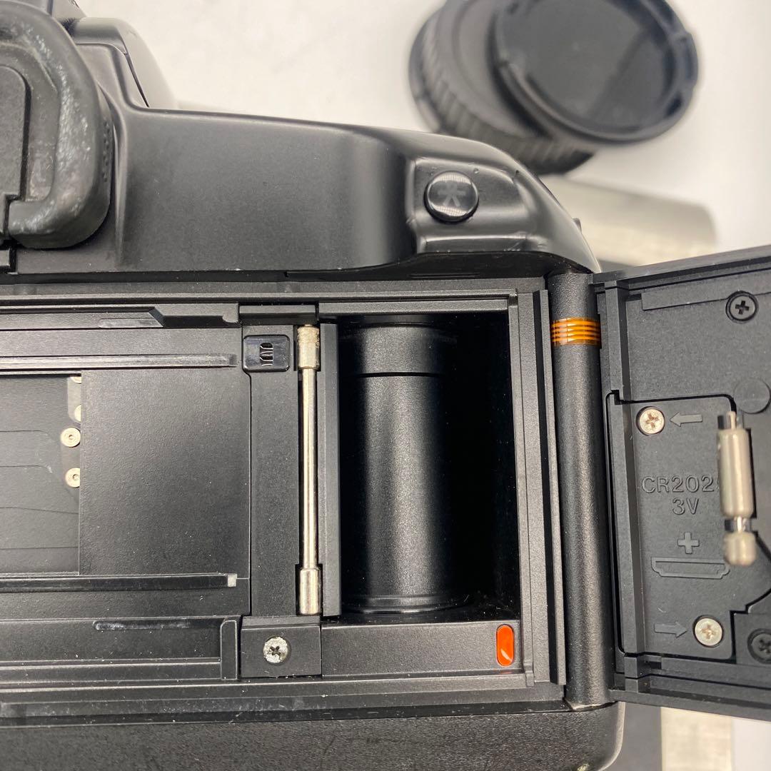 Canonカメラ　レンズ　ストロボ　セルフ