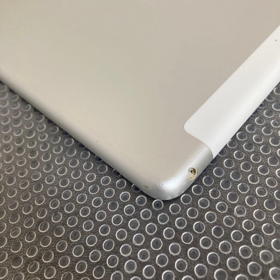 3792【早い者勝ち】電池ほぼ新品☆iPad8 第8世代 32GB SIMフリー