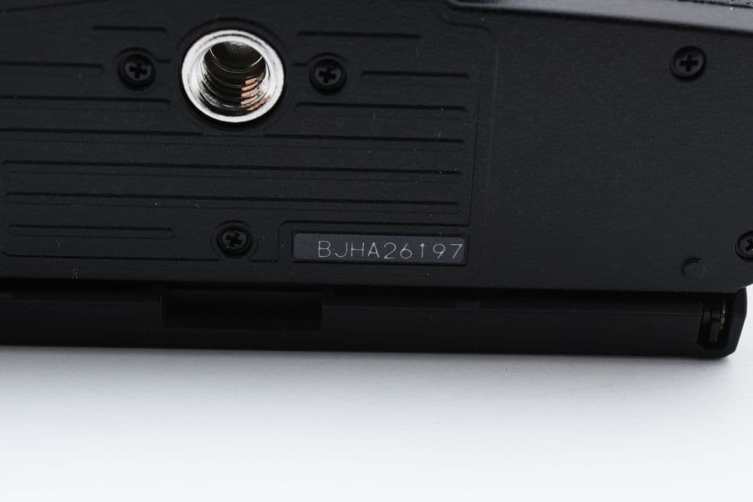 ■ほぼ新品■ OLYMPUS OM-D E-M10 MarkIV